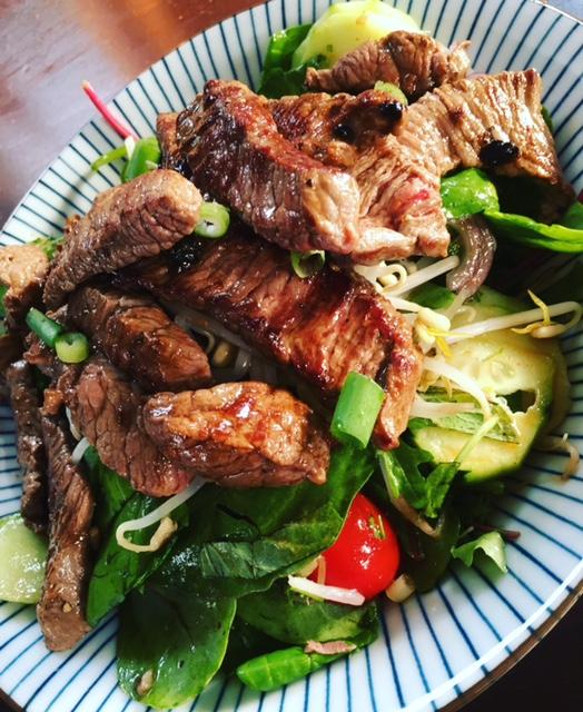 Thai Salat Asia Dressing Steak Streifen gegrillt Foodblog German Abendbrot